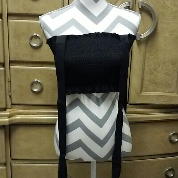 SHEIN Tank Tops - Picture 3 of 4